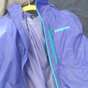 Patagonia wind breaker
